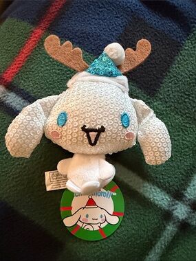NWT 2021 Cinnamoroll Plush Holiday Reindeer Hat White Blue